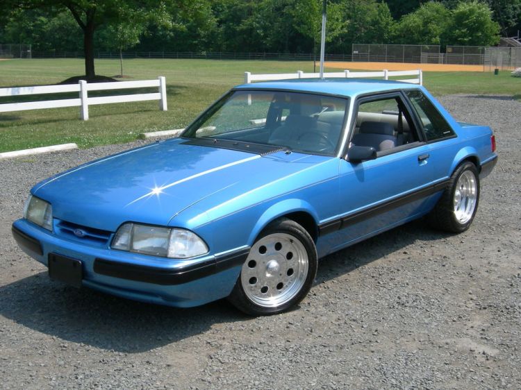 1990-ford-mustang-7